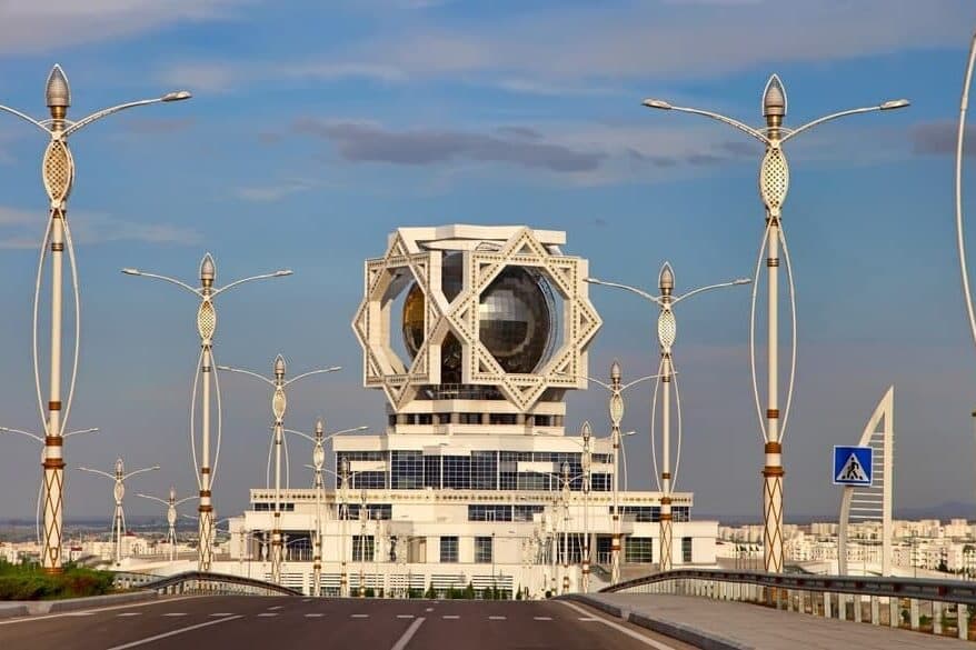 The Happiest Palace_Turkmenistan