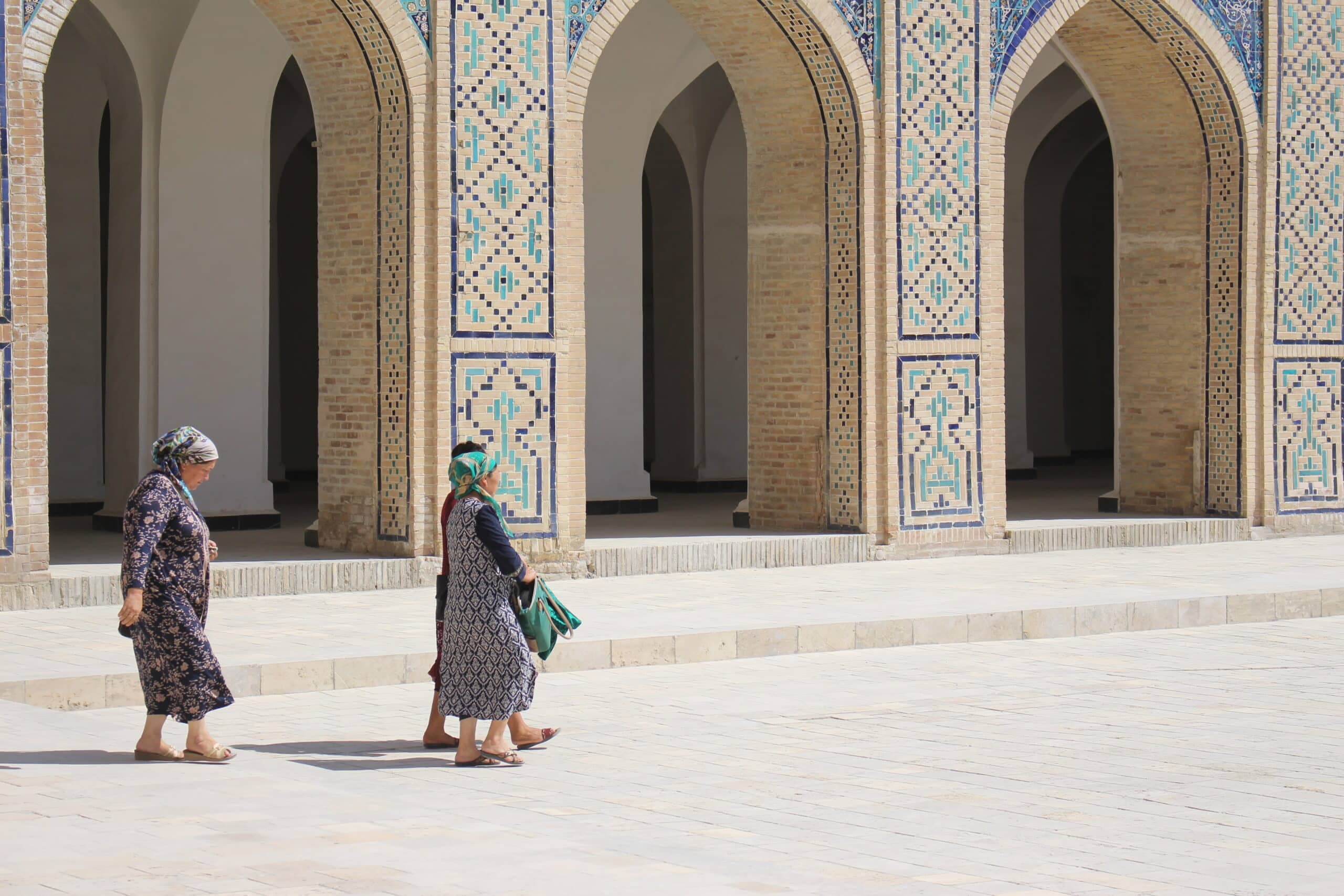 Uzbekistan_local