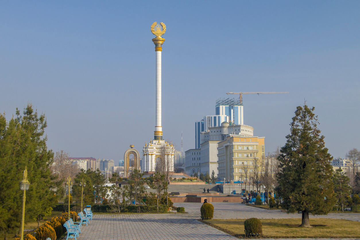 杜尚別市中心廣場 Main Square