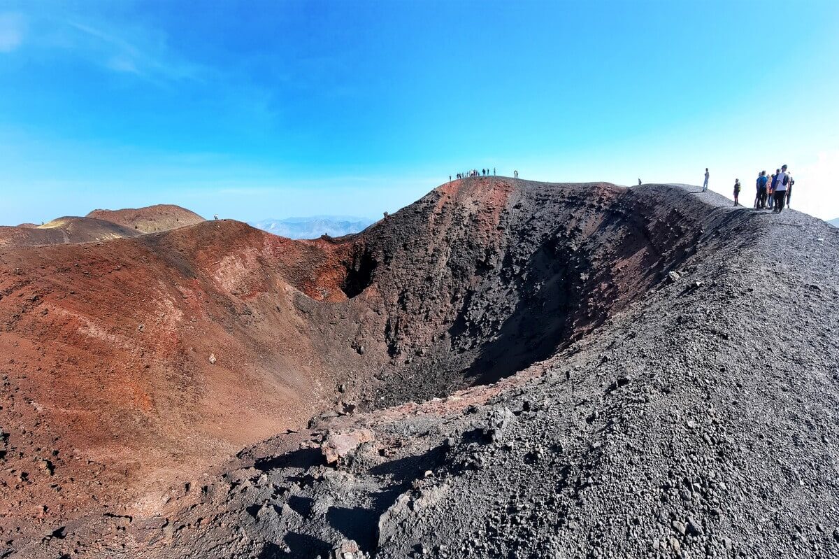 埃特納火山健行 