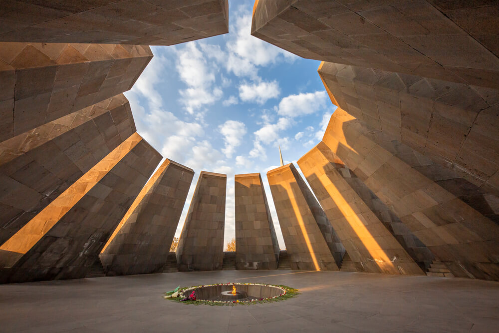 亞美尼亞種族滅絕紀念館 Tsitsernakaberd Armenian Genocide Memorial Complex