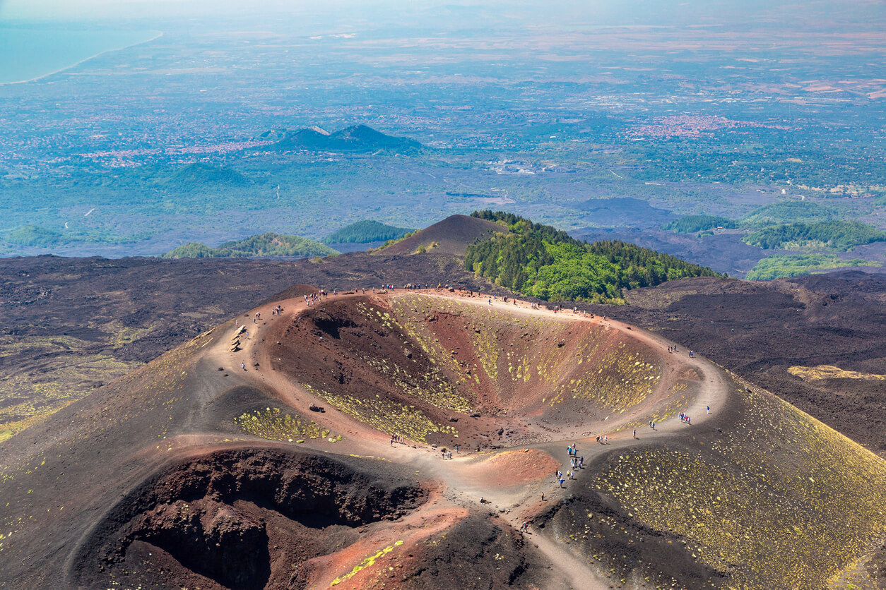 博韋山谷  Valle del Bove