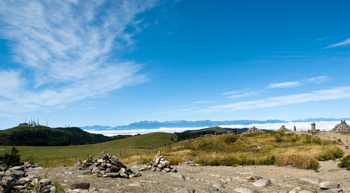 登上王ヶ鼻、美ヶ原高原 Ogahana, Utsukushigahara trekking