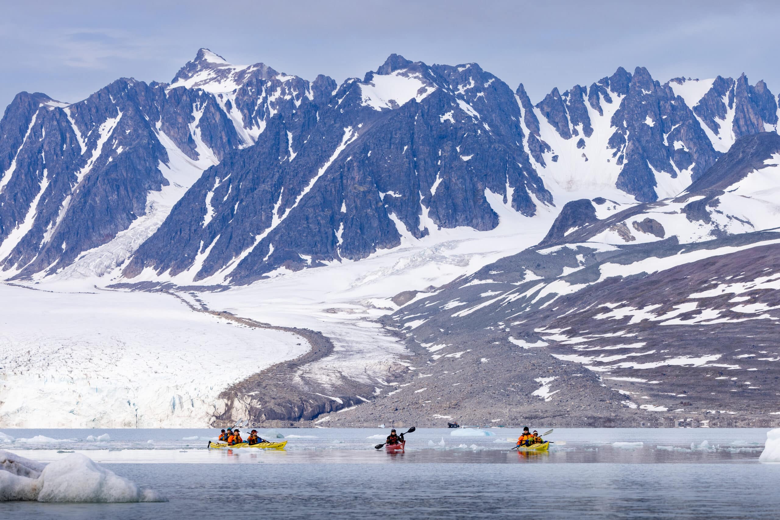 穿過丹麥海峽 Denmark Strait