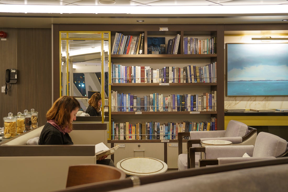 郵輪 Ocean Explorer