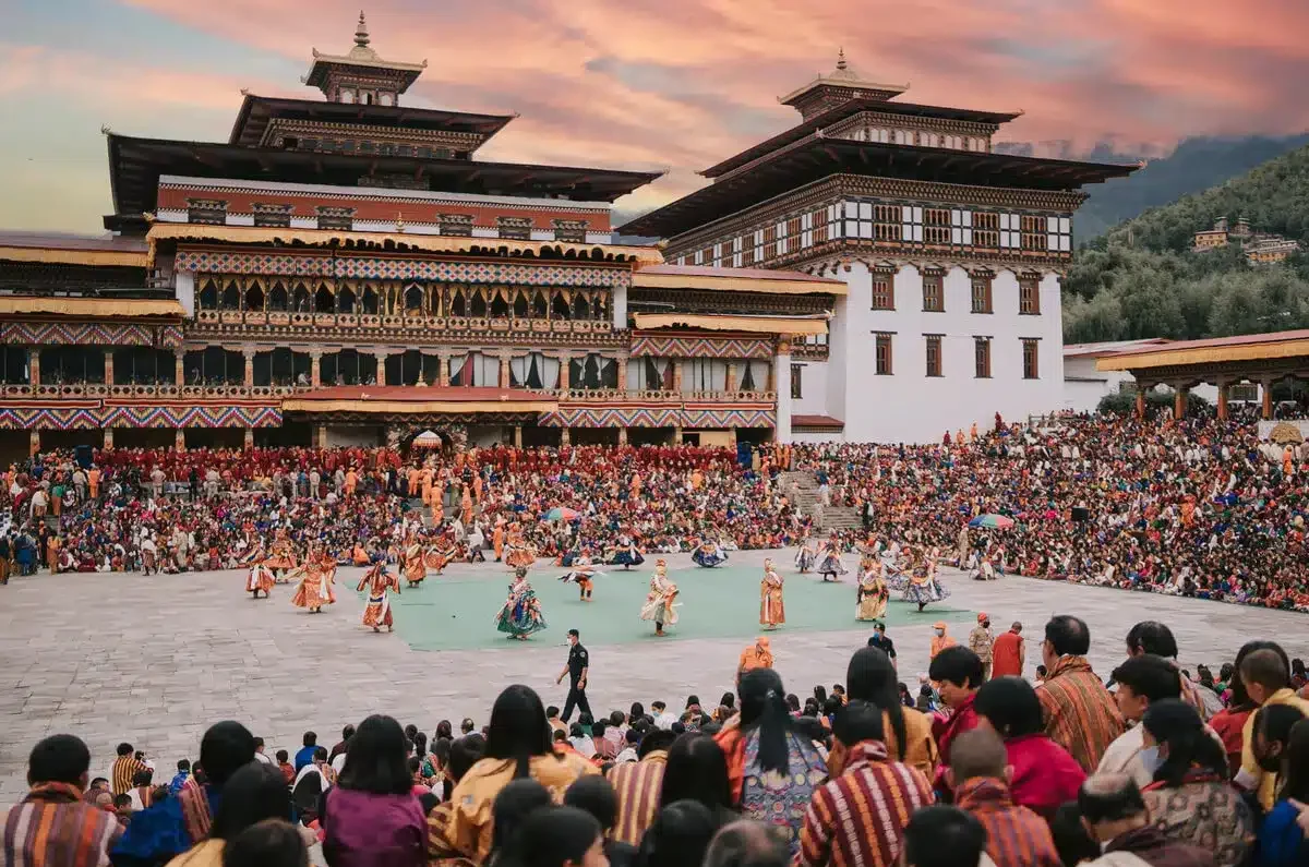 Tshechu_Festival_Bhutan_(2)