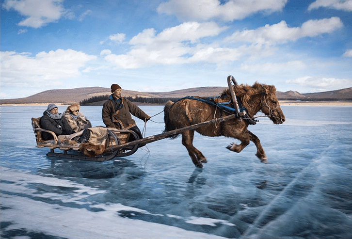 乘坐馬拉雪橇 Horse Sledges