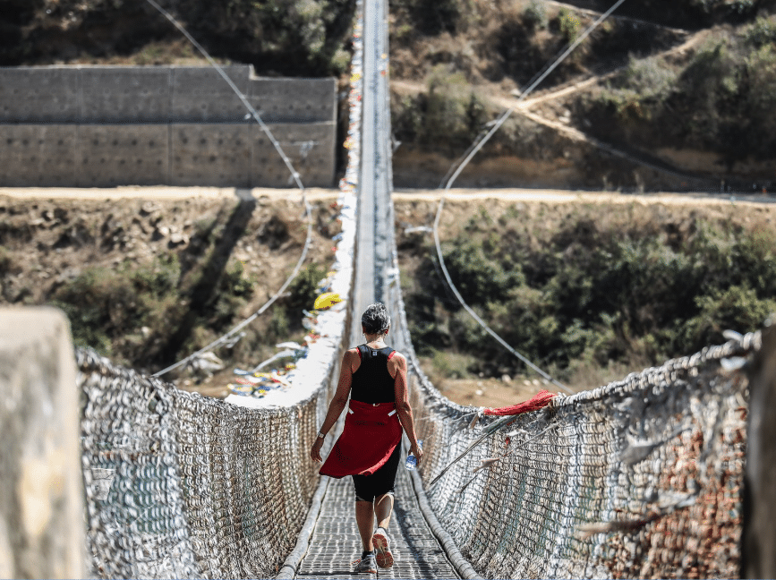 不丹國際馬拉松其中一個最具標誌性的賽道亮點 —— 普那卡吊橋