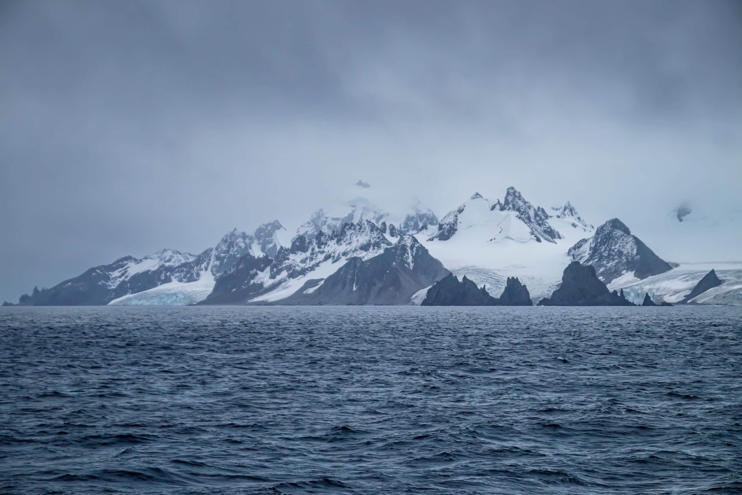 穿過德雷克海峽，返回烏蘇懷亞 Crossing the Drake Passage