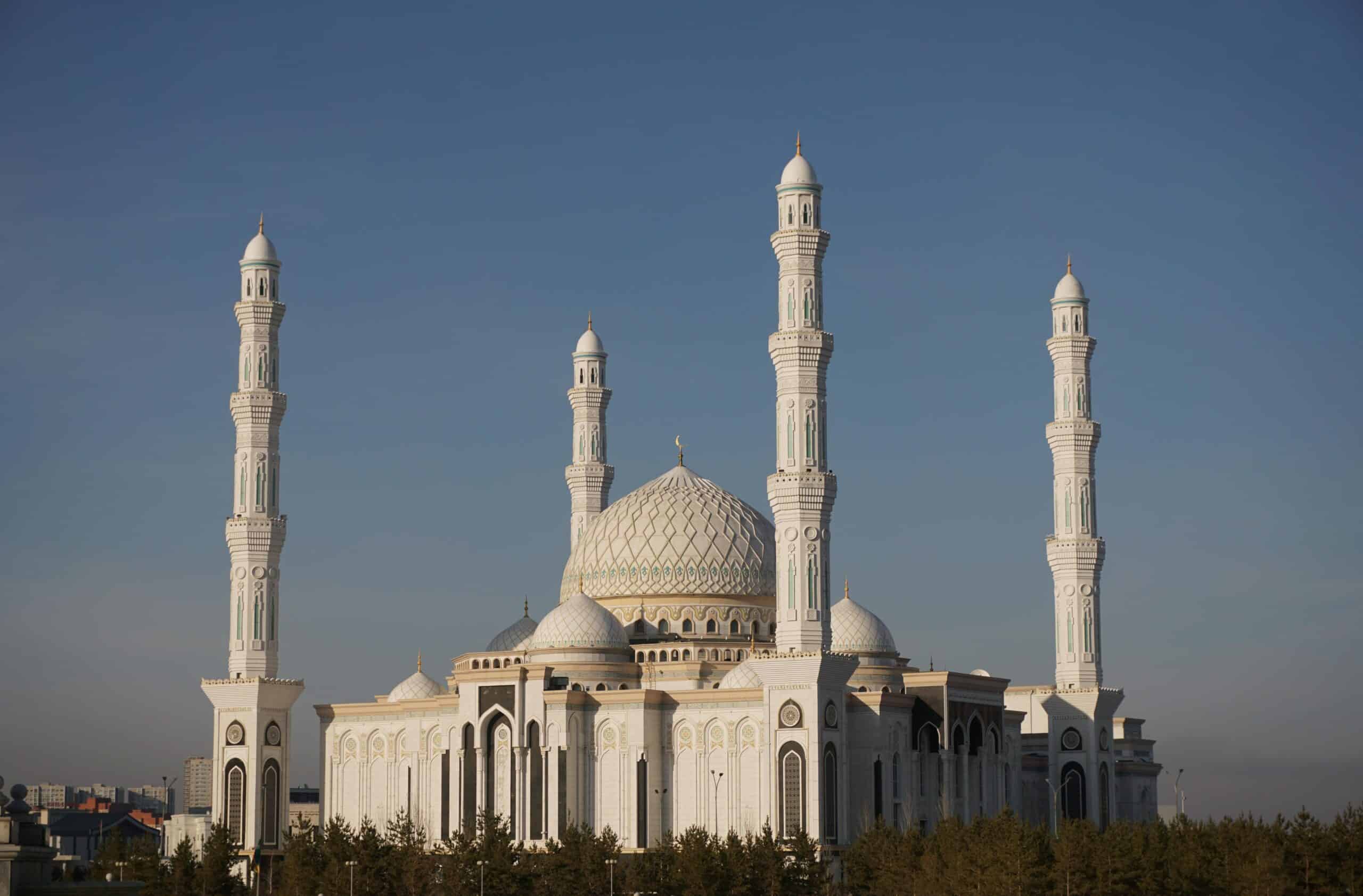 Kazakhstan_Hazrat Sultan Mosque