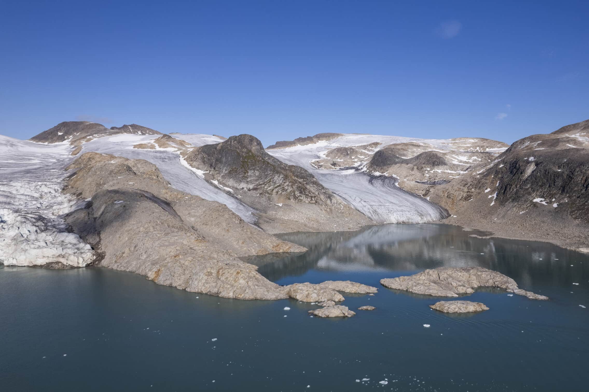 飽覽酷寒生態的願望、見證極地奇觀的夢想，都能一併滿足 。
