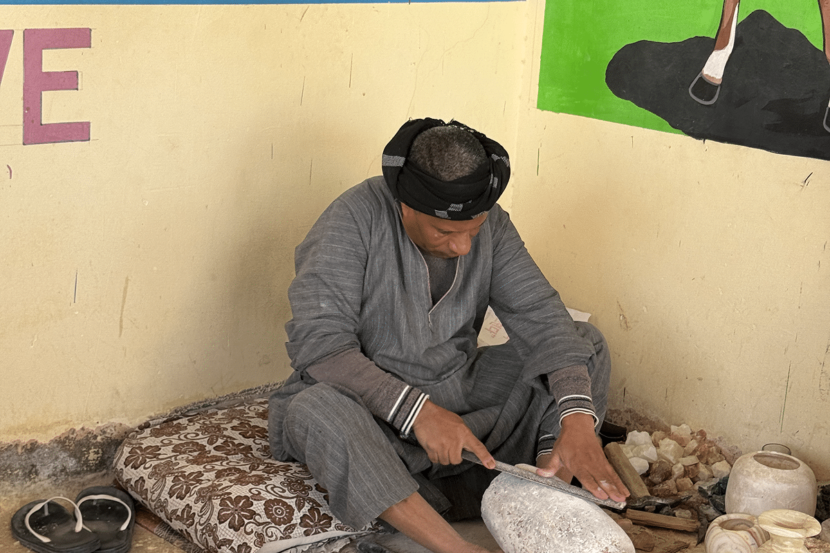 參觀雪花石膏工作坊 Alabaster workshop