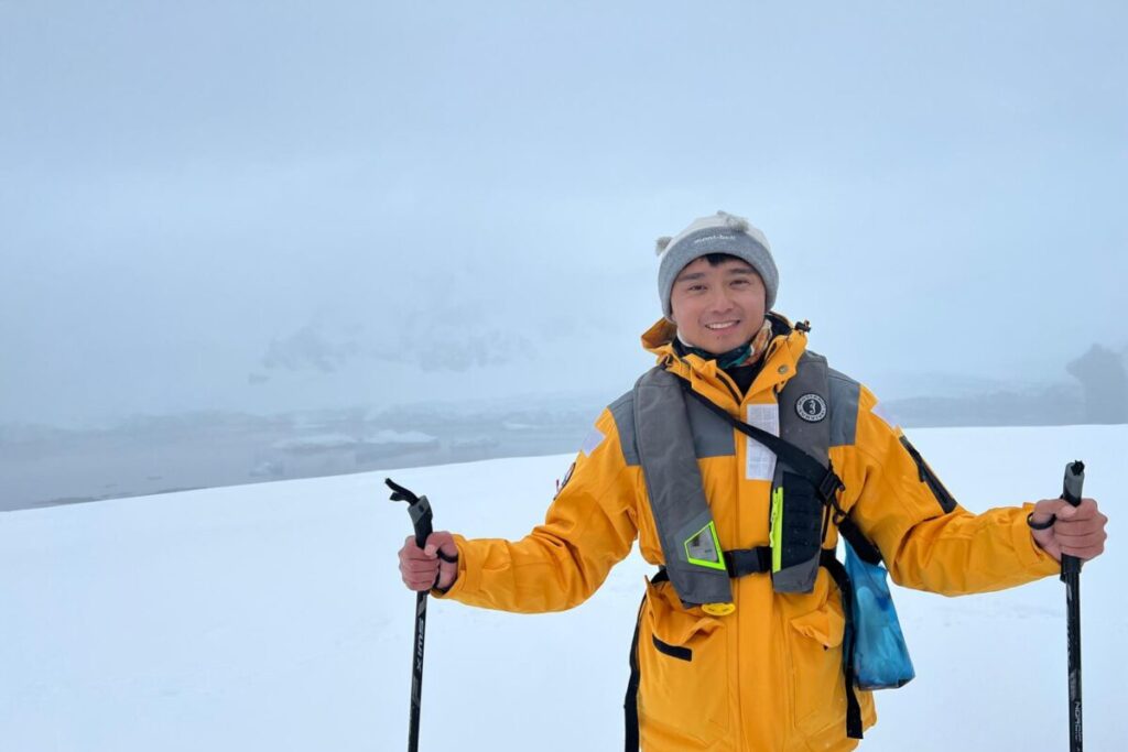 Antarctica_Explore_Chris_1