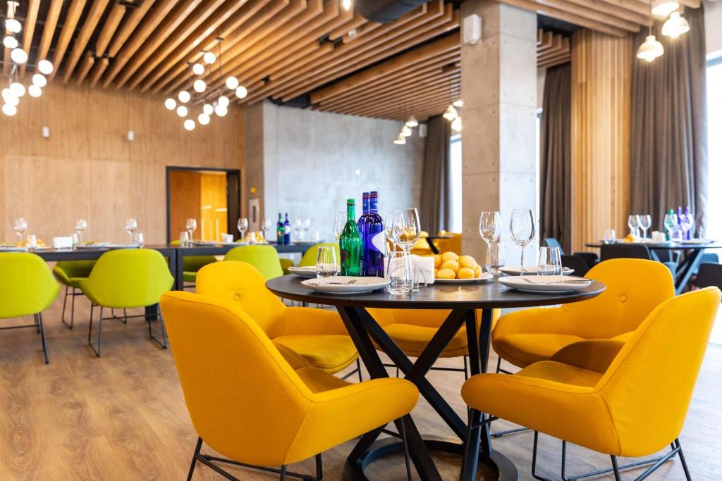 Sadu Hotel